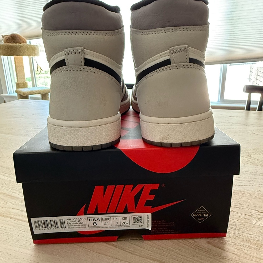Nike Gore Tex Jordan 1 Black and Gray Sneakers High-Top. Men’s size 8 - Picture 5 of 7